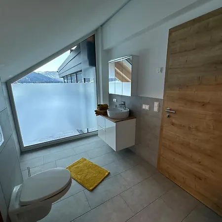 Daro Living Penthouse Apartment *